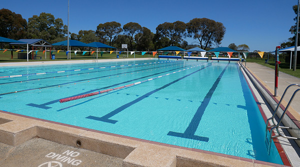 Harvey Pool Last Day of Season